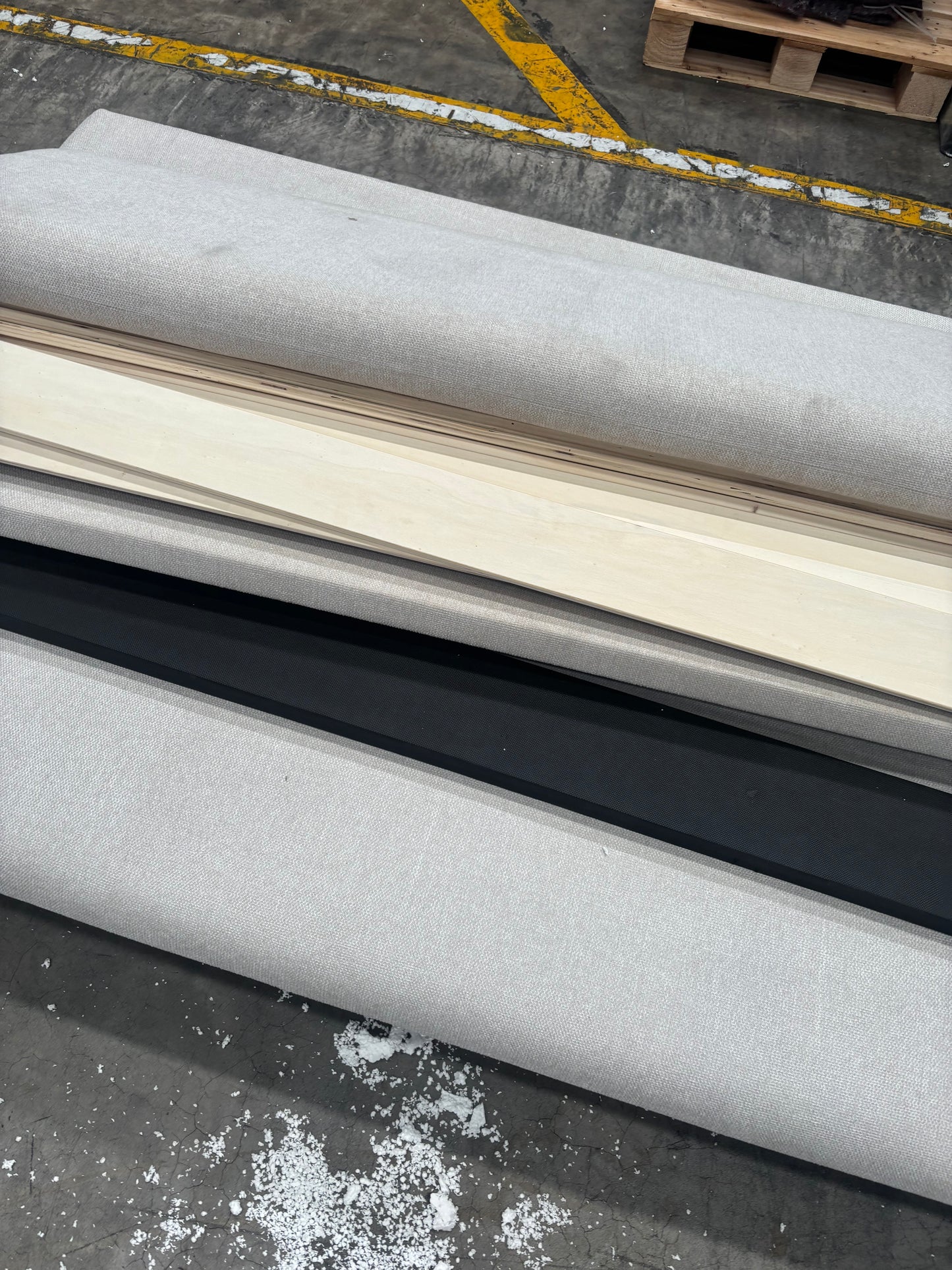 NZ CLZ20195 Ava Bed King Oatmeal 4pc Set