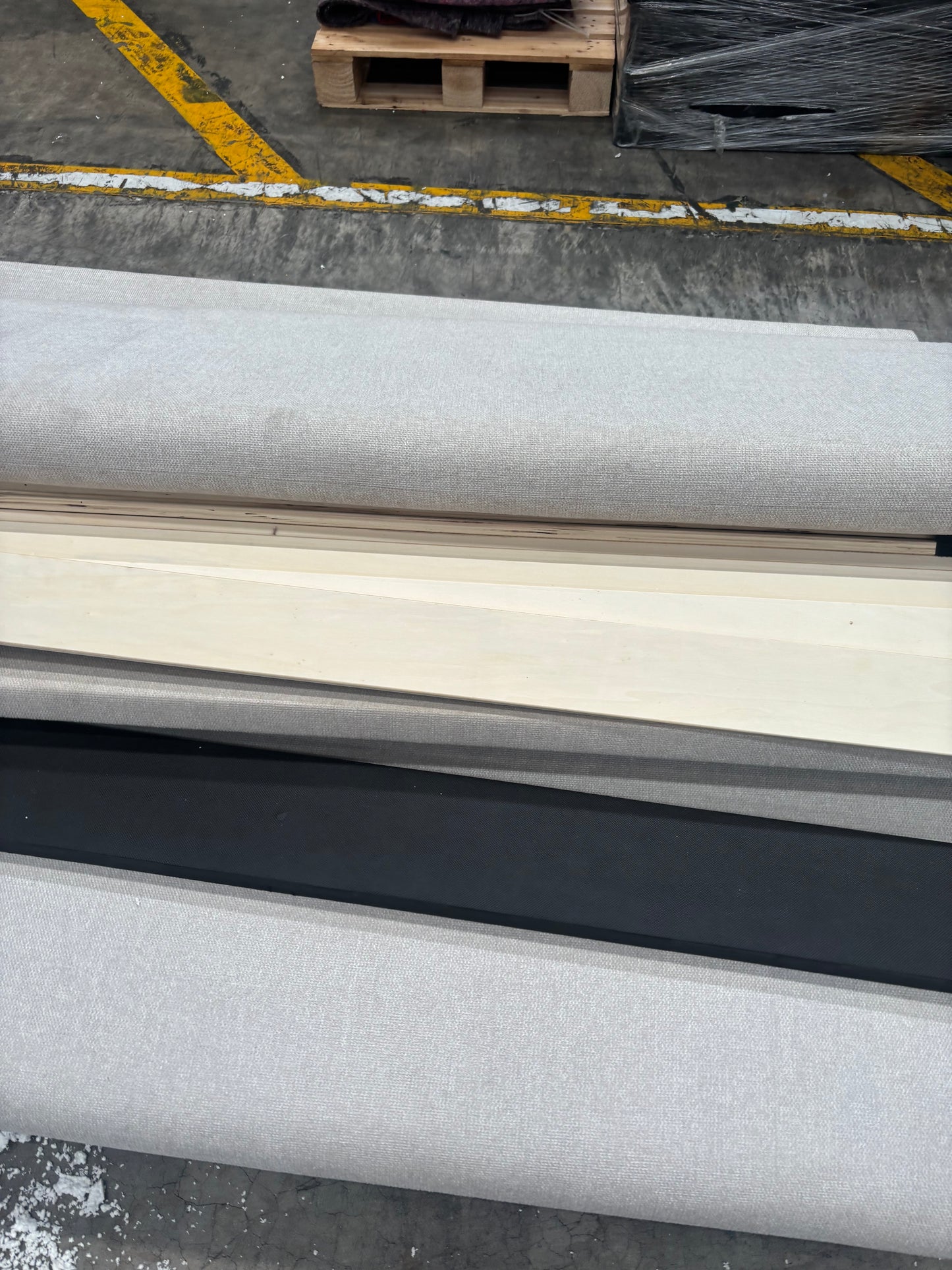 NZ CLZ20195 Ava Bed King Oatmeal 4pc Set