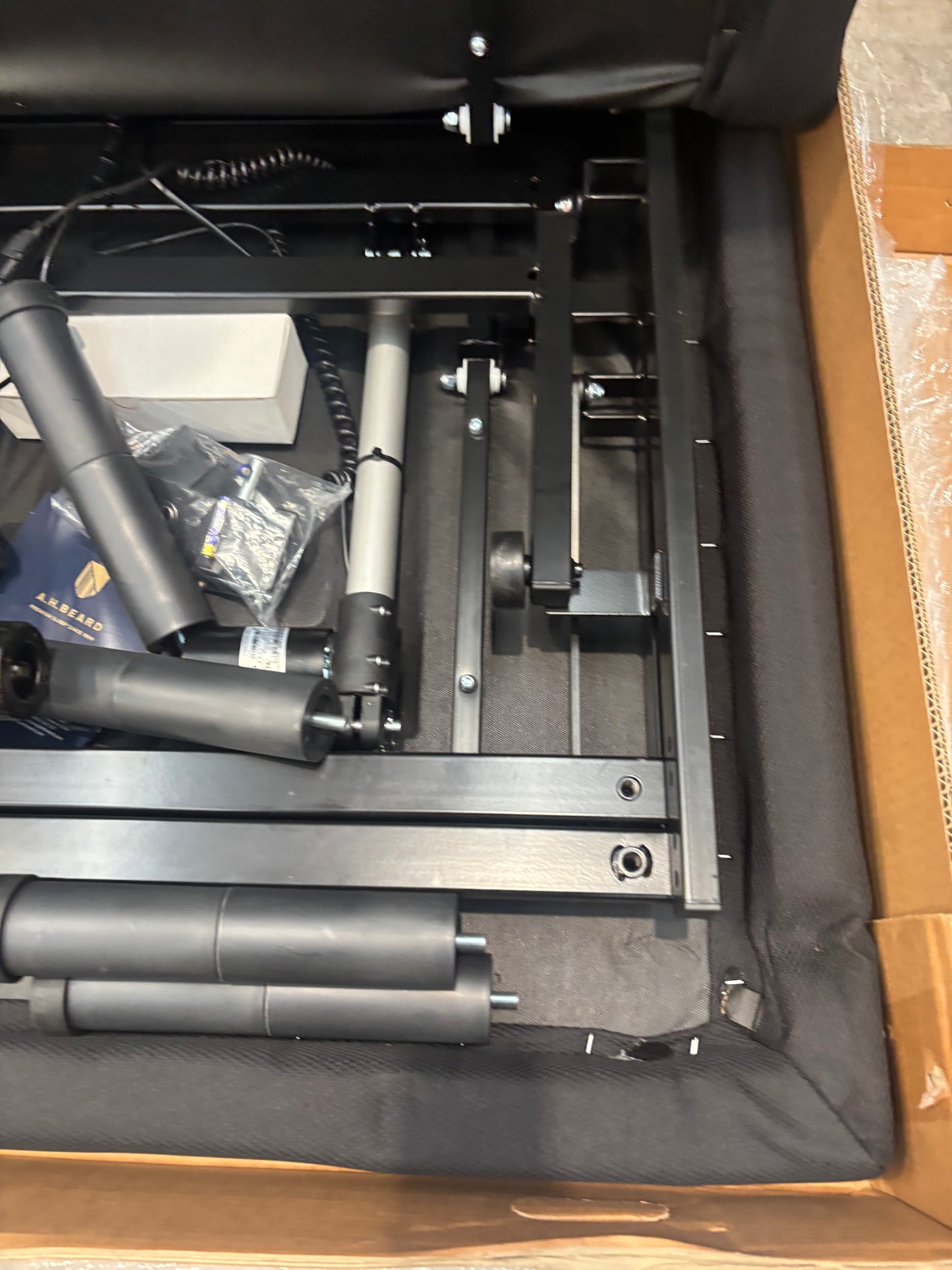 NZ PRZ20087 Domino Renew Adjustable Base - Zero Clearance | Long Single | Carbon