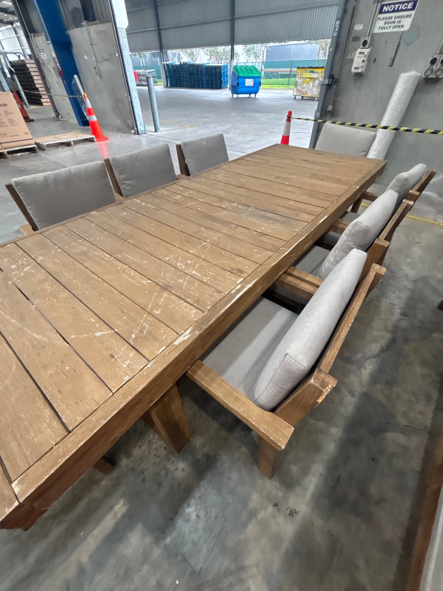 NZ CLZ20218 Cannes Outdoor Dining Acacia Natural MKII 9pc Set