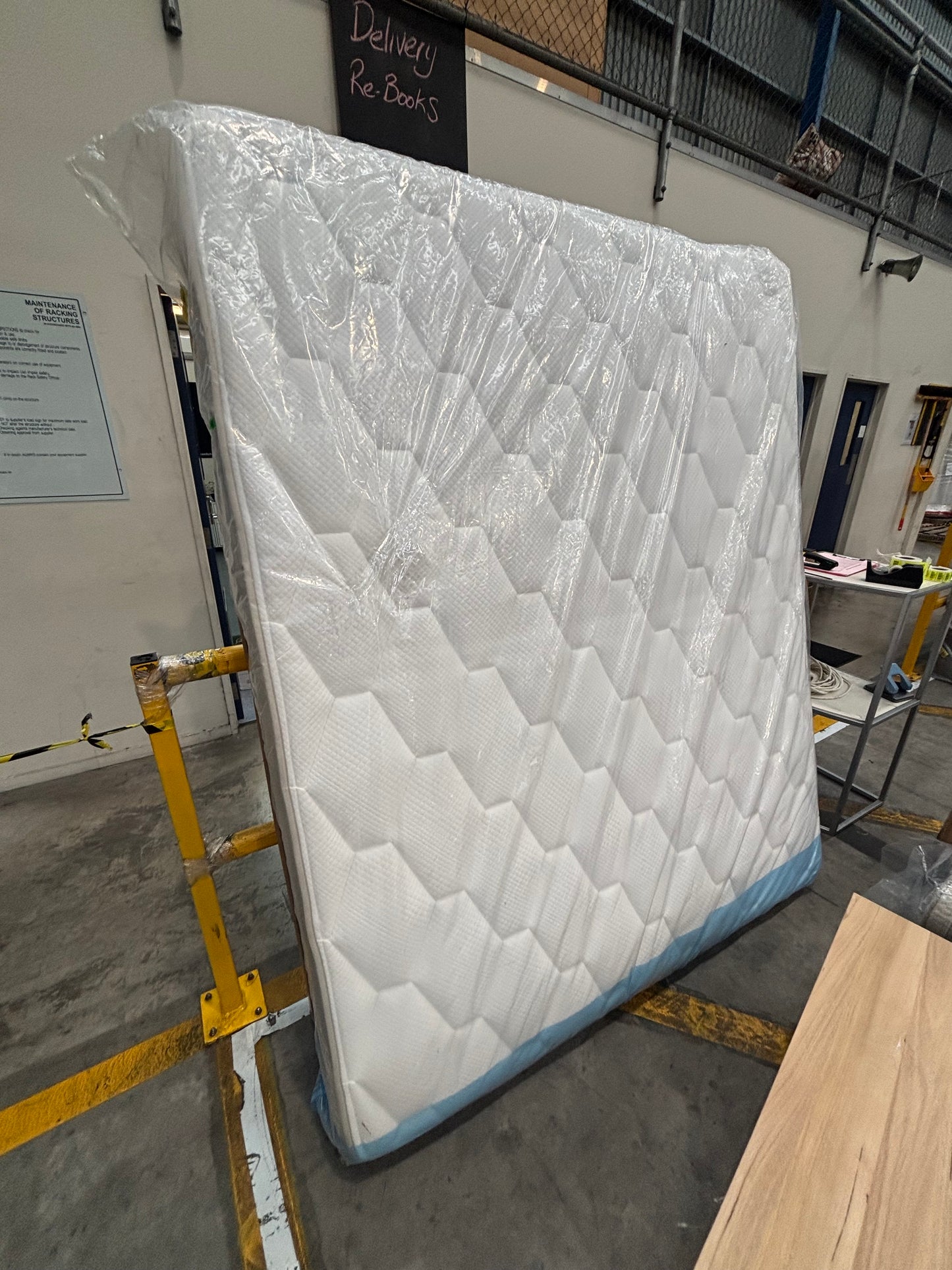 NZ PRZ20102 Arcus Medium Mattress NZ King by Freedom