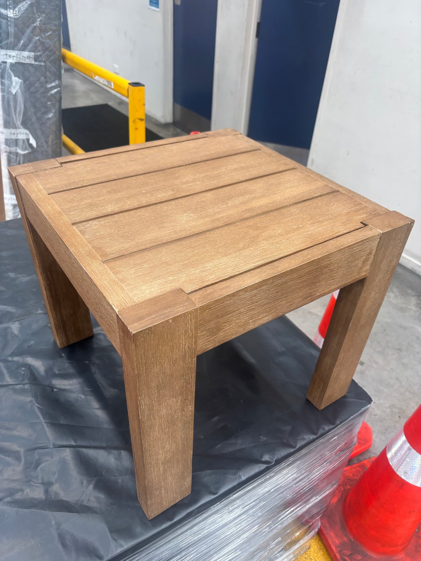 NZ PRZ20105 Cannes Side Table Acacia MKII