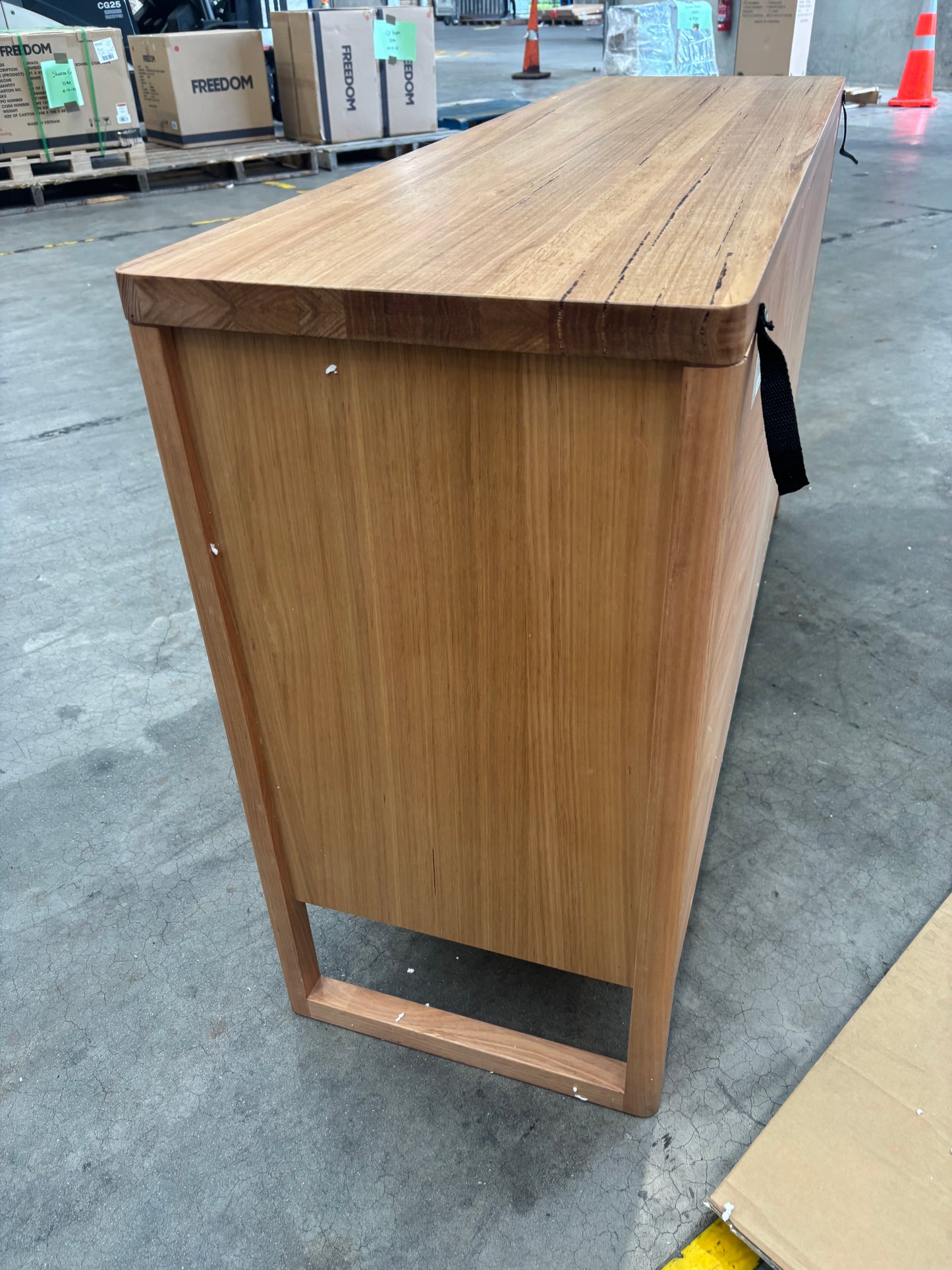 NZ PRZ20110 Klara Dresser 6 Drawer Natural