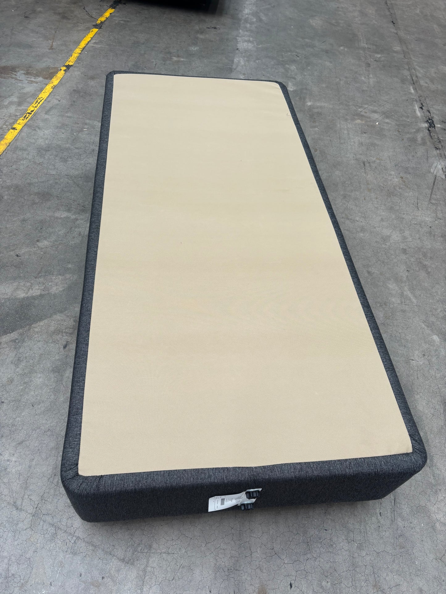 NZ CLZ20267 Domino Bed Base Long Single Platform Standard Carbon