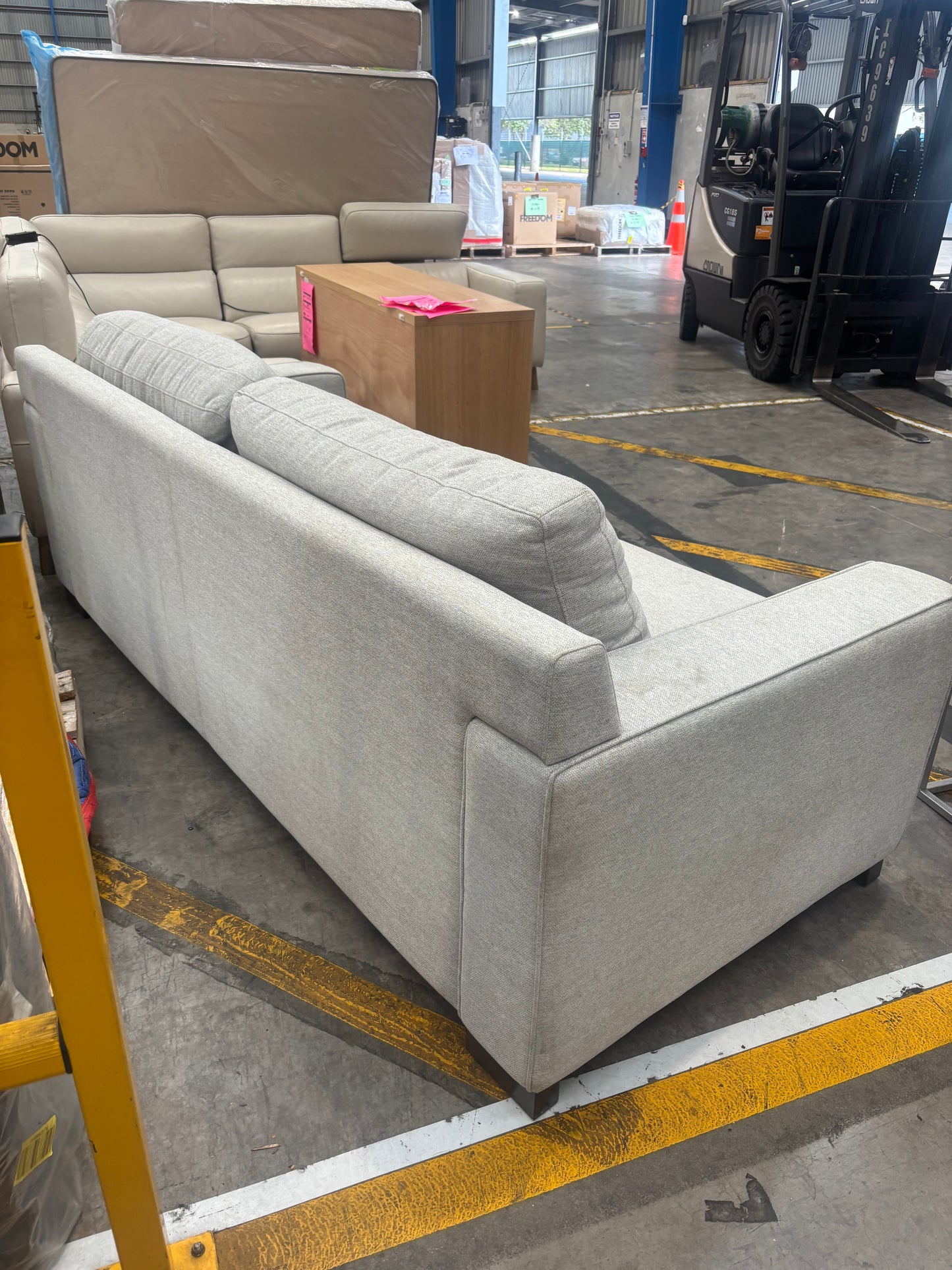 NZ CLZ20272 Amos Sofa Bed 3S Friday Frost