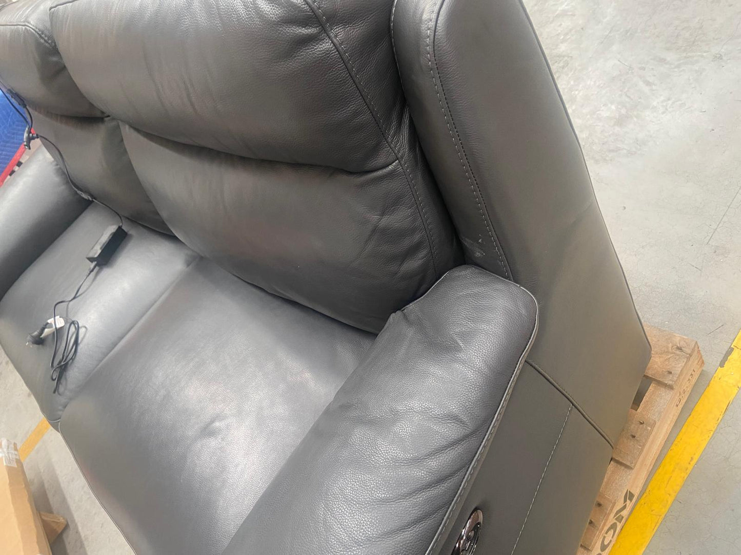 NZ PRZ20119 Barret Electric Recliner Sofa 2.5s Lucia Graphite (2 Motion)