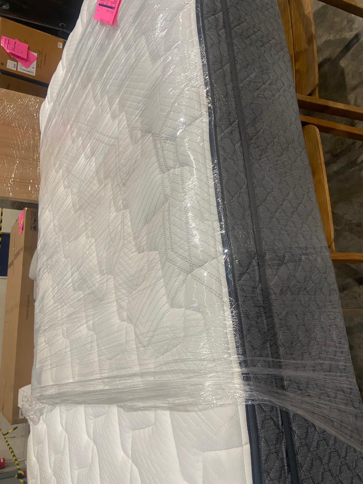 NZ CLZ20204 Cellular II Plush Mattress Queen by AH Beard