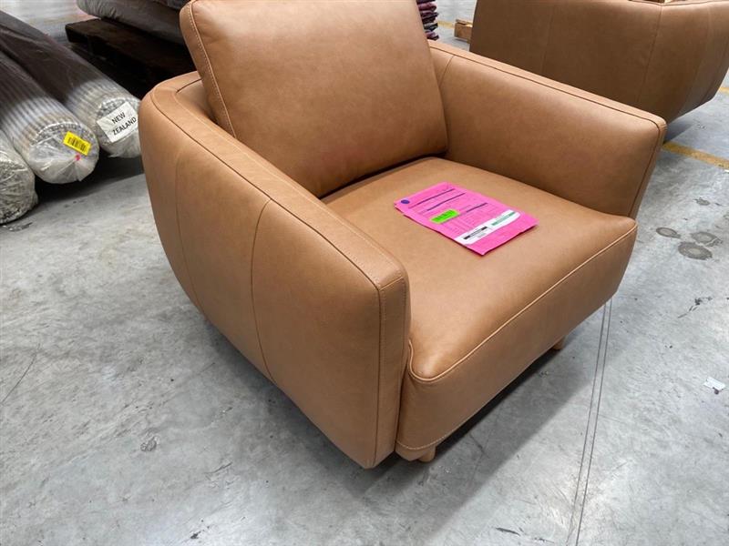 NZ PRZ20310 1 PCE ZARA ARMCHAIR YORK TAN