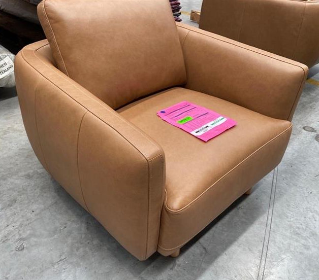 NZ PRZ20308 1 PCE ZARA ARMCHAIR YORK TAN