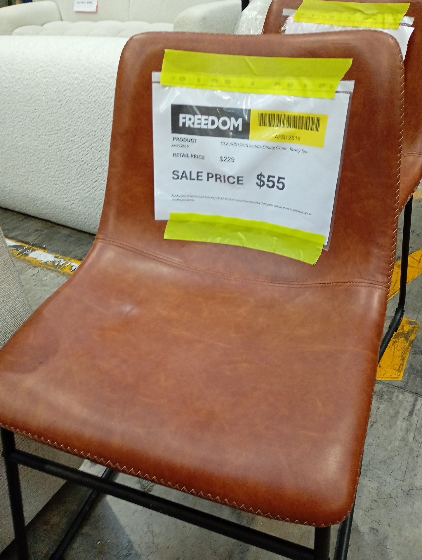 NZ CLZ20137 Saddle Dining Chair Tawny Tan